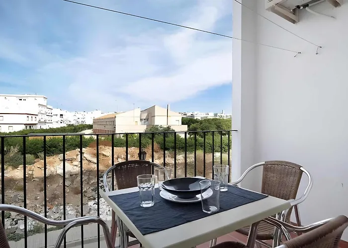 6 Con Aire Acondicionado *